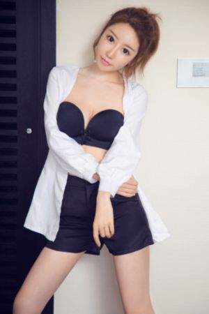和漂亮老师做爰