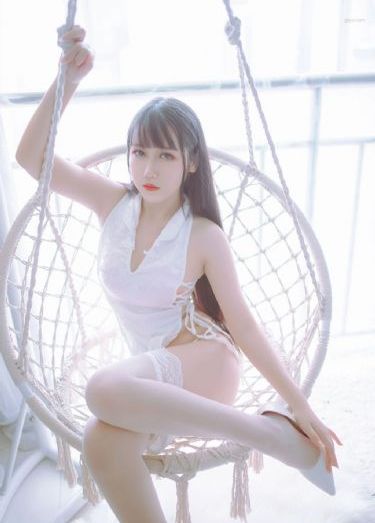 扯下肚兜强占身子h