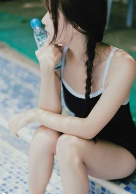 用我的手指搅乱吧打烊后仅剩