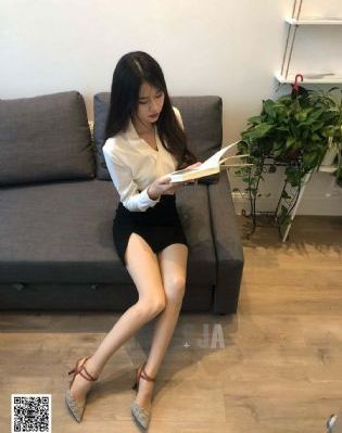 年轻的妈妈四
