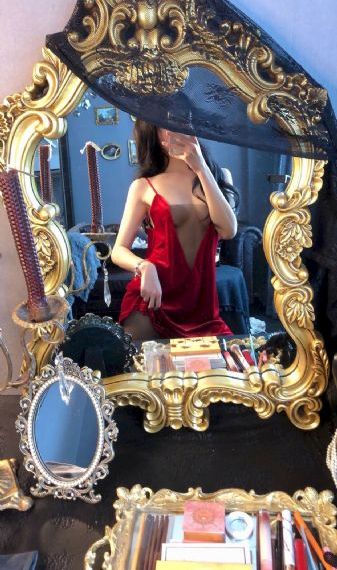 雾谷伯爵家的六姐妹