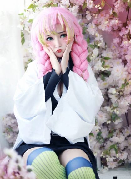 红衣小女孩在线观看完整恐怖版