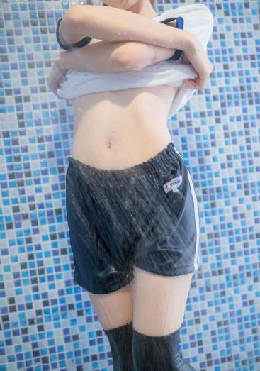 俄国三级肉体电影耐莉