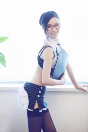 纯白轮舞曲