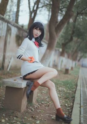 伦理丰满的女教师
