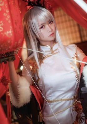 我爱喵星人鞠婧祎